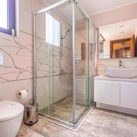 Sleeps 6 Pool Air Con Wifi Vila Ovacık